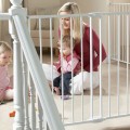 Виды и типы защиты для детей на лестницах